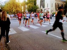 Thousands take part in Chicago Marathon; non-binary participants noted